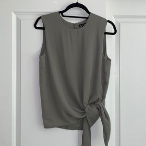 NWT Shinestar Sleeveless Top with side tie Size M